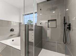 13706 Sablesprings Lane, Houston TX 77014