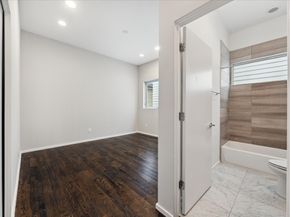 1728 Michigan Street A, Houston TX 77006