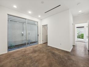 1728 Michigan Street A, Houston TX 77006