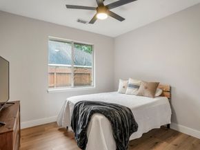 146 S Holly Laurel Circle, The Woodlands TX 77382