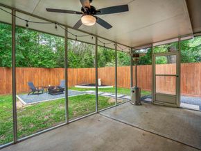 146 S Holly Laurel Circle, The Woodlands TX 77382