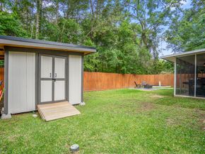 146 S Holly Laurel Circle, The Woodlands TX 77382
