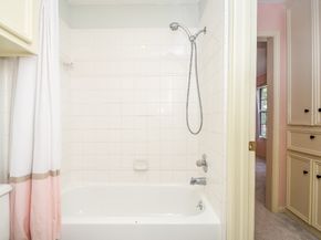 2107 Pecan Trail Drive, Richmond TX 77406