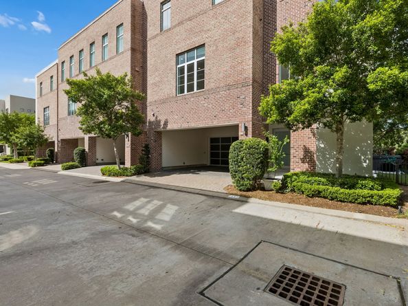 1444 Lake Pointe Parkway, Sugar Land TX 77478