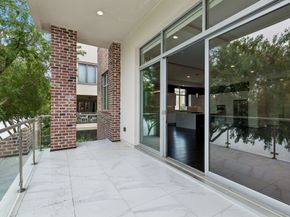 1444 Lake Pointe Parkway, Sugar Land TX 77478