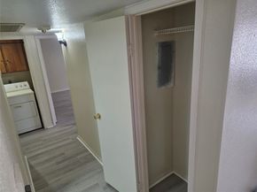 3025 Walnut Bend Lane 21, Houston TX 77042