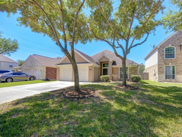 19915 Shore Meadows Lane, Richmond TX 77407