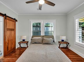 311 E 8th Street, Houston TX 77007