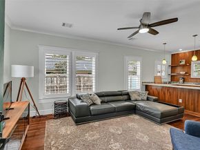 311 E 8th Street, Houston TX 77007