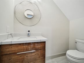 15607 Memorial Drive, Houston TX 77079