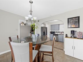 12020 Mighty Oak Drive B, Houston TX 77066
