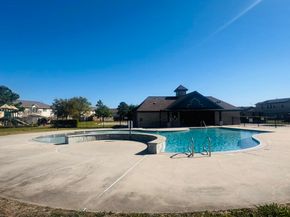 5103 Dartmoor Ridge Trail, Houston TX 77066