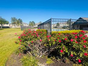 5103 Dartmoor Ridge Trail, Houston TX 77066