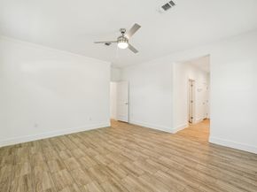 3151 Christie Street, Houston TX 77026