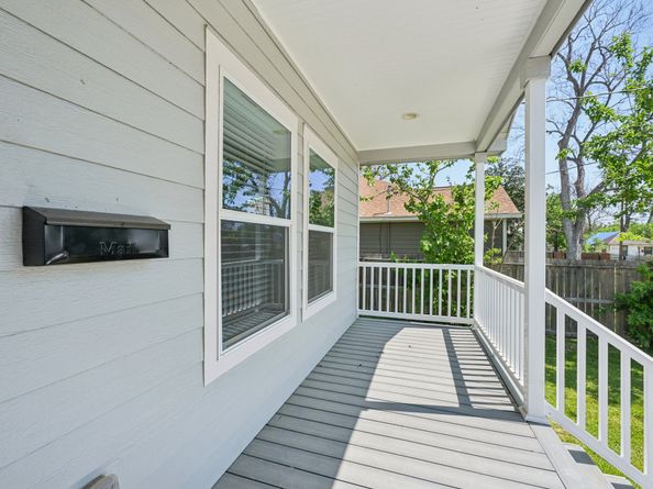 3151 Christie Street, Houston TX 77026