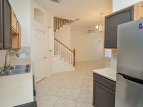2710 Grants Lake Boulevard I4, Sugar Land TX 77479