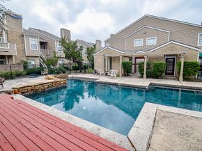 2710 Grants Lake Boulevard I4, Sugar Land TX 77479