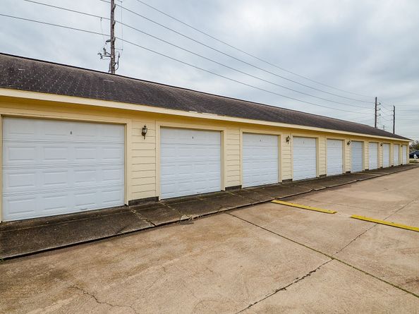 2710 Grants Lake Boulevard I4, Sugar Land TX 77479