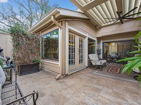 11622 Village Place Drive 328, Houston TX 77077