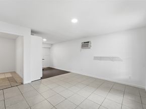 2914 Folger Street, Houston TX 77093