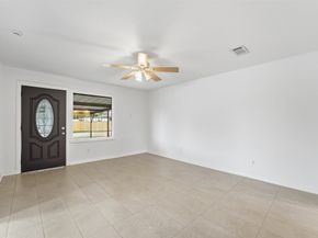 2914 Folger Street, Houston TX 77093