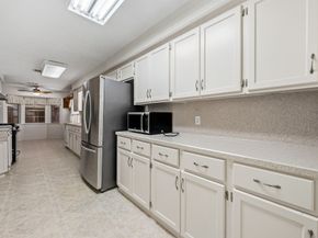 12902 Maxim Drive, Houston TX 77065