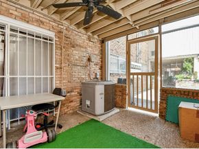 7233 Beechnut Street A, Houston TX 77074
