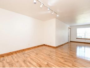 7233 Beechnut Street A, Houston TX 77074