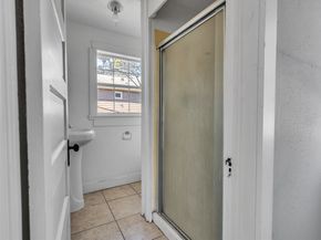 2141 Colquitt Street, Houston TX 77098