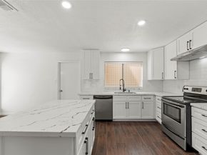 15362 Meadow Village Drive, Houston TX 77095