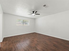 15362 Meadow Village Drive, Houston TX 77095