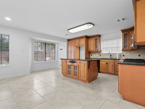 9827 Westminster Drive, Humble TX 77338