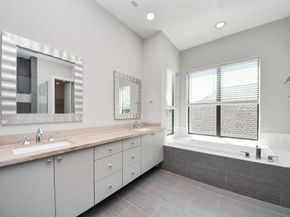 2310 Converse Street, Houston TX 77006