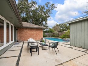 5234 Libbey Lane, Houston TX 77092