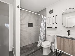 707 Montclair Boulevard, Sugar Land TX 77478