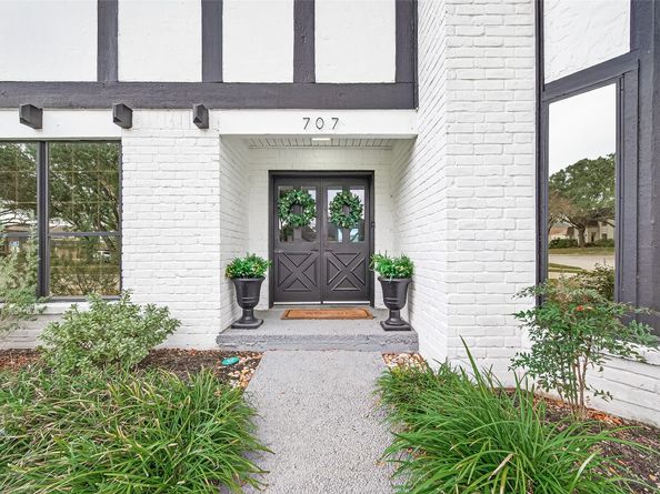 707 Montclair Boulevard, Sugar Land TX 77478