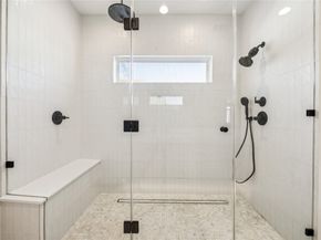 1127 W 16th Street C, Houston TX 77008