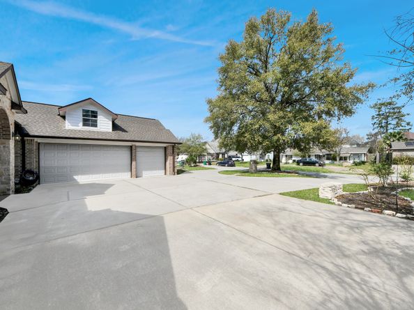 1103 Wakefield Drive, Houston TX 77018