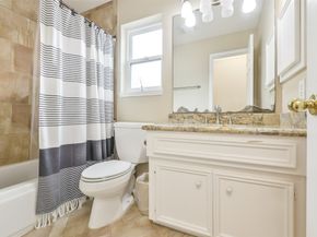 3234 Shadowleaf Drive, Houston TX 77082