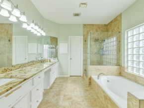 3234 Shadowleaf Drive, Houston TX 77082