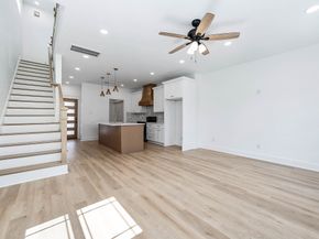 8598 Hoffman Street, Houston TX 77016