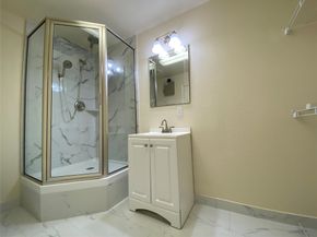 3505 Sage Road 610, Houston TX 77056