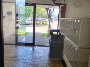 2818 S Bartell Drive 312, Houston TX 77054