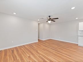 8617 Clarington Street, Houston TX 77016