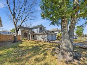 9318 Spindlewood Drive, Houston TX 77083