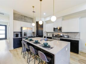 5421 Southlea Street A, Houston TX 77033