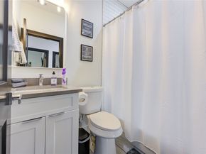 5421 Southlea Street A, Houston TX 77033