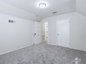 5951 Valkeith Drive, Houston TX 77096