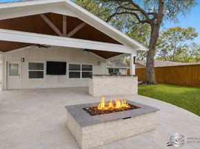 5951 Valkeith Drive, Houston TX 77096