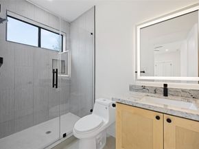 6328 Sidney Street, Houston TX 77021